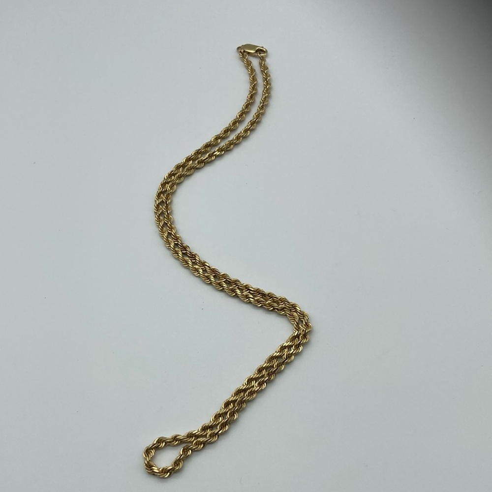 Elegant Gold Rope Chain Necklace